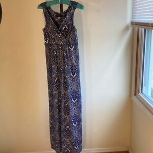 Simply styled long sleeveless dress-SP